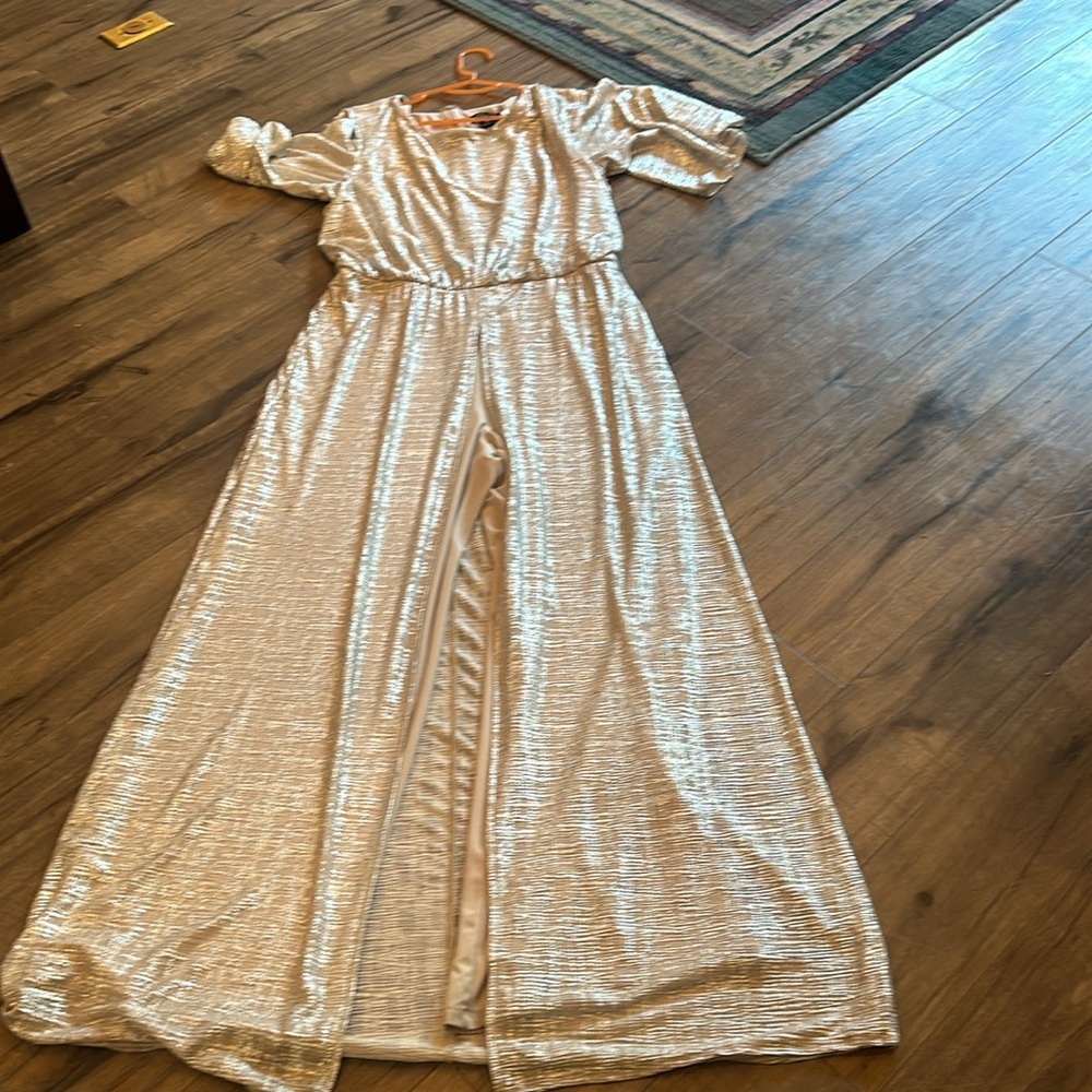 Dress - Picture 5 of 9
